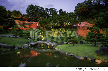 金沢城　玉泉院丸庭園　石川県金沢市 92664325