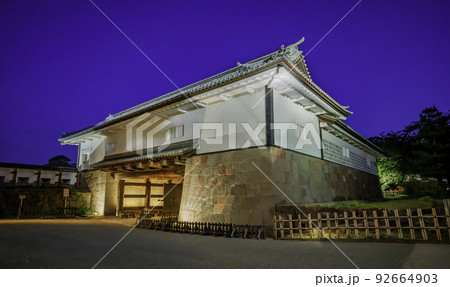 金沢城　石川門　石川県金沢市 92664903