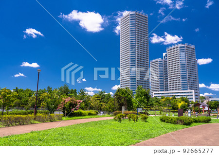 《東京都》二子玉川の街並み・タワーマンションの風景 92665277