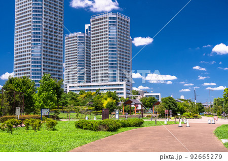 《東京都》二子玉川の街並み・タワーマンションの風景 《東京都》二子玉川の街並み・タワーマンションの風景 92665279