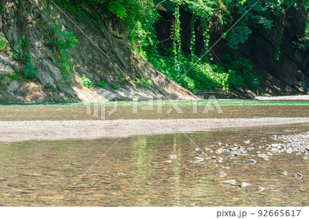 川遊びできる浅瀬（埼玉県秩父の赤平川） 92665617