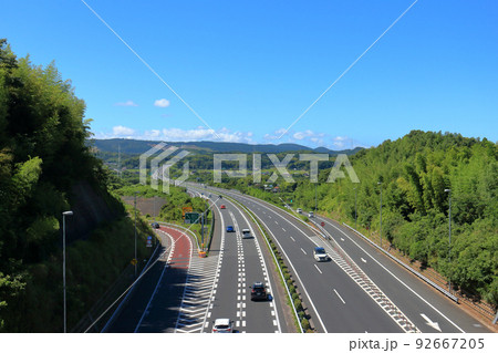 館山自動車道(君津IC付近） 92667205