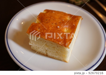 イタリア料理 パン フォカッチャ	 92670216