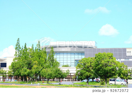 知立市、知立市文化会館の風景 92672072