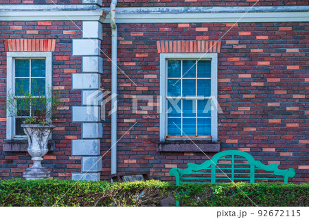 観光地の風景　煉瓦造りの建物 92672115