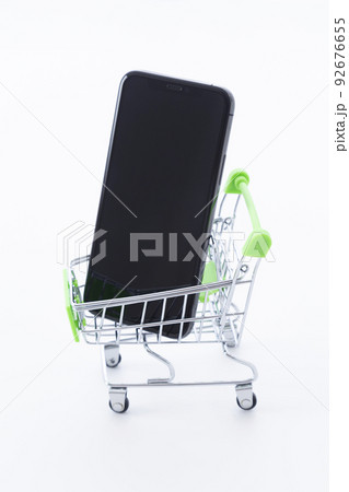 スマホとショッピングカート スマホとショッピングカート 92676655