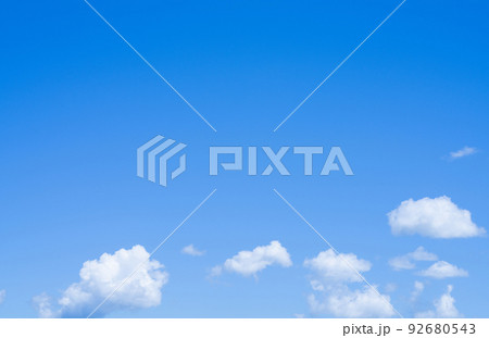 青い空・白い雲 92680543