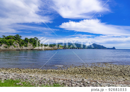 静岡県西伊豆町　トンボロ現象　三四郎島 92681033