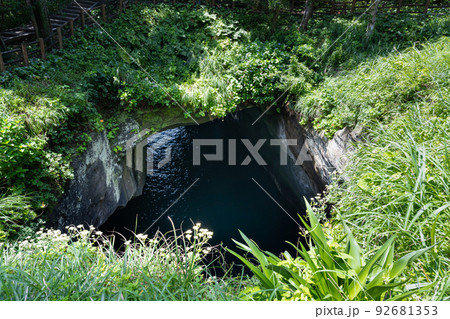 静岡県西伊豆町堂ヶ島 天窓洞 静岡県西伊豆町堂ヶ島 天窓洞 92681353