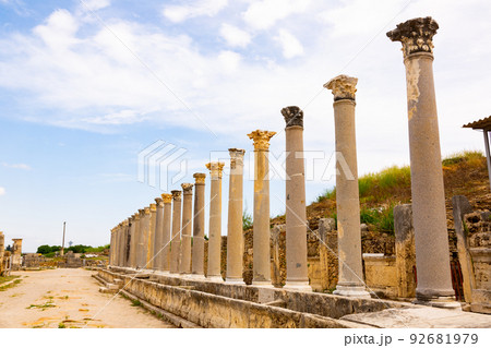 Rows of columns in Perge, Antalya, Turkey Rows of columns in Perge, Antalya, Turkey 92681979