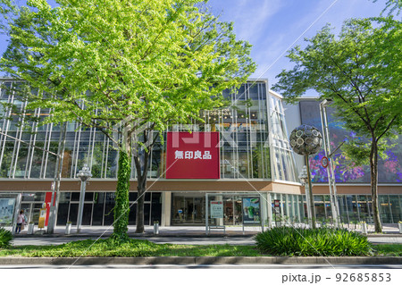 名古屋市・中区　栄　広小路通　　マルエイガレリア 92685853