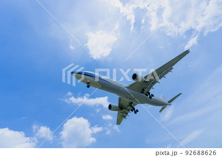 《飛行機》エアバス Airbus A330-300 A330-302 92688626