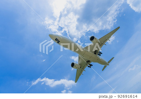 《飛行機》エアバス Airbus A350-900 (Airbus A350) 《飛行機》エアバス Airbus A350-900 (Airbus A350) 92691614