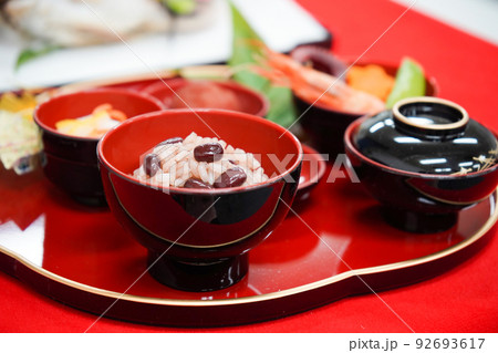 お食い初め膳_百日祝い お食い初め膳_百日祝い 92693617