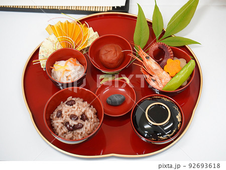 お食い初め＿百日祝いのお料理 92693618
