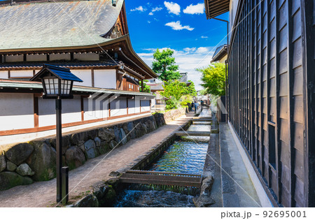 飛騨古川　瀬戸川と円光寺 92695001