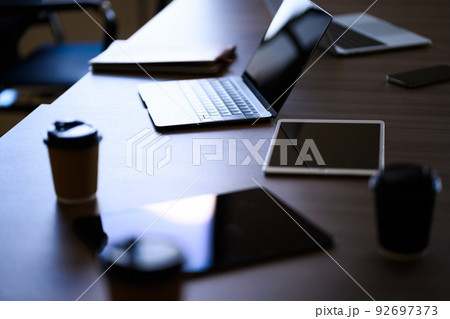 Image photo Image photo 92697373