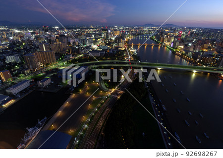 夜景100選（新潟県 朱鷺メッセ展望室） 92698267