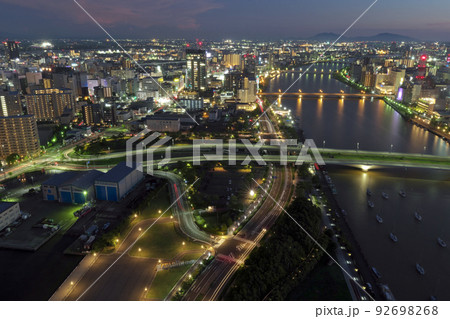 夜景100選（新潟県 朱鷺メッセ展望室） 92698268