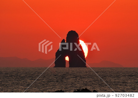 五島灘、角力灘、大角力の夕景 92703482