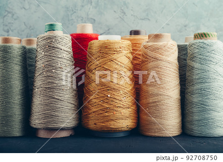 Set of colored yarn for knitting on cone 92708750