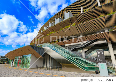 秋の東京 新宿区 国立競技場 秋の東京 新宿区 国立競技場 92713503