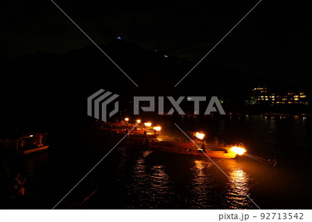 長良川鵜飼の総がらみ 長良川鵜飼の総がらみ 92713542