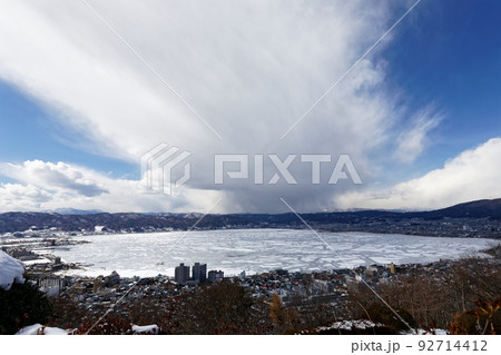 立石公園からの諏訪湖 御神渡り 2018年 立石公園からの諏訪湖 御神渡り 2018年 92714412