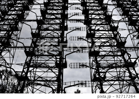 ウクライナのチェルノブイリのドゥーガ 92717264