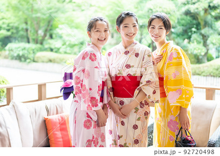 温泉旅行 浴衣 女子旅 温泉旅行 浴衣 女子旅 92720498