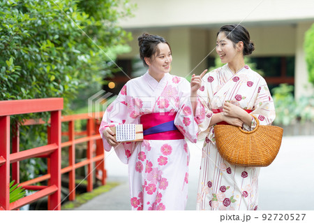 温泉旅行　浴衣　女子旅 92720527