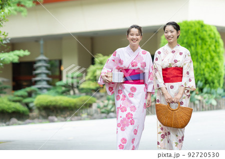 温泉旅行　浴衣　女子旅 92720530