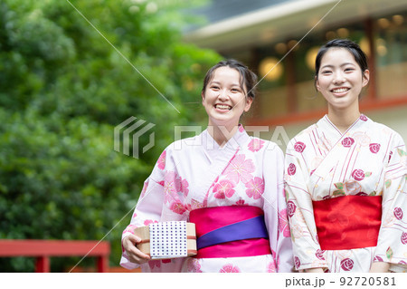 温泉旅行　浴衣　女子旅 92720581