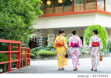 女子 旅 ストア 浴衣 温泉