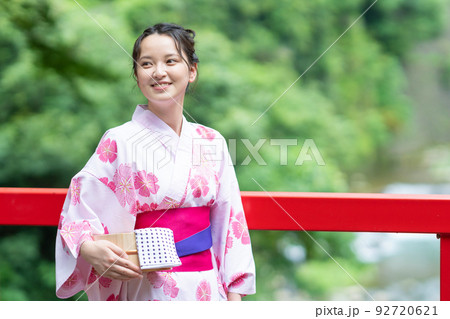 温泉旅行　浴衣　女子旅 92720621