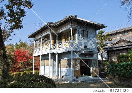 愛知県豊田市：豊田市民芸館／旧井上家住宅西洋館（紅葉） 92722420