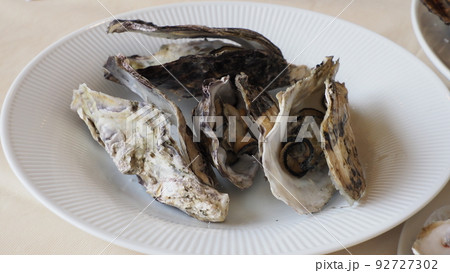 牡蠣 ワイン蒸し 牡蠣 ワイン蒸し 92727302