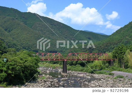 小島橋　森林鉄道遺産　夏　（高知県　北川村） 92729196