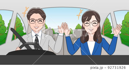 仕事で営業に出かける男性と女性 92731926