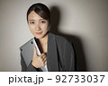 OL スーツ　仕事　オフィスカジュアル　女性 92733037