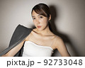 ジャケット　カッコイイ　女性　ポートレート 92733048