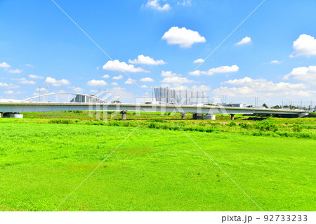 多摩川原橋／多摩川を下流／稲城市、川崎市側より望む(東京都調布市)【2022.7】 92733233