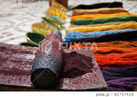 Ingredients for dyeing fabrics, natural ingredients for dyeing natural wool 92737419