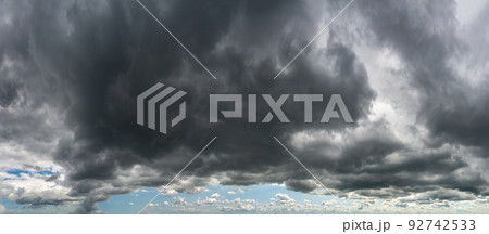Fantastic soft thunderclouds, sky panorama 92742533