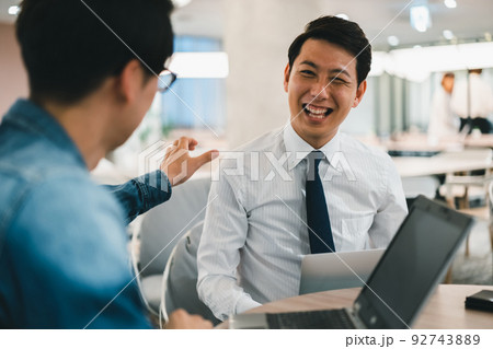 ビジネスパーソン 92743889