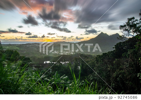 Panoramic aerial image from the Pali Lookout on the island of Oahu in Hawaii.   92745086