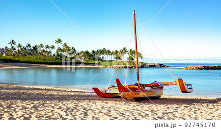 secret beach morning in oahu hawaii 92745170