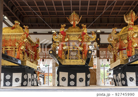 夏の八坂神社　神輿　京都市東山区 92745990