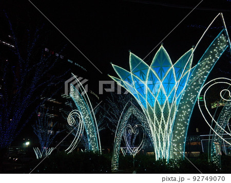 福岡県　博多駅前広場　クリスマスイルミネーション 92749070