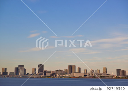 芝浦埠頭から見る晴海埠頭の風景  長秒撮影 92749540
